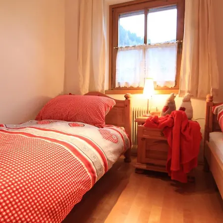 Bellavista Ski-to-door Apartament Bad Kleinkirchheim